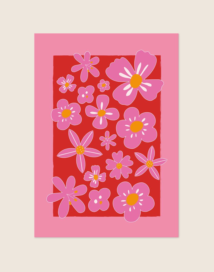 Kleurrijke poster in retro stijl met een grafische illustratie van diverse roze bloemen met oranjegele harten op een dieprood vlak, omlijst door een zachtroze rand.