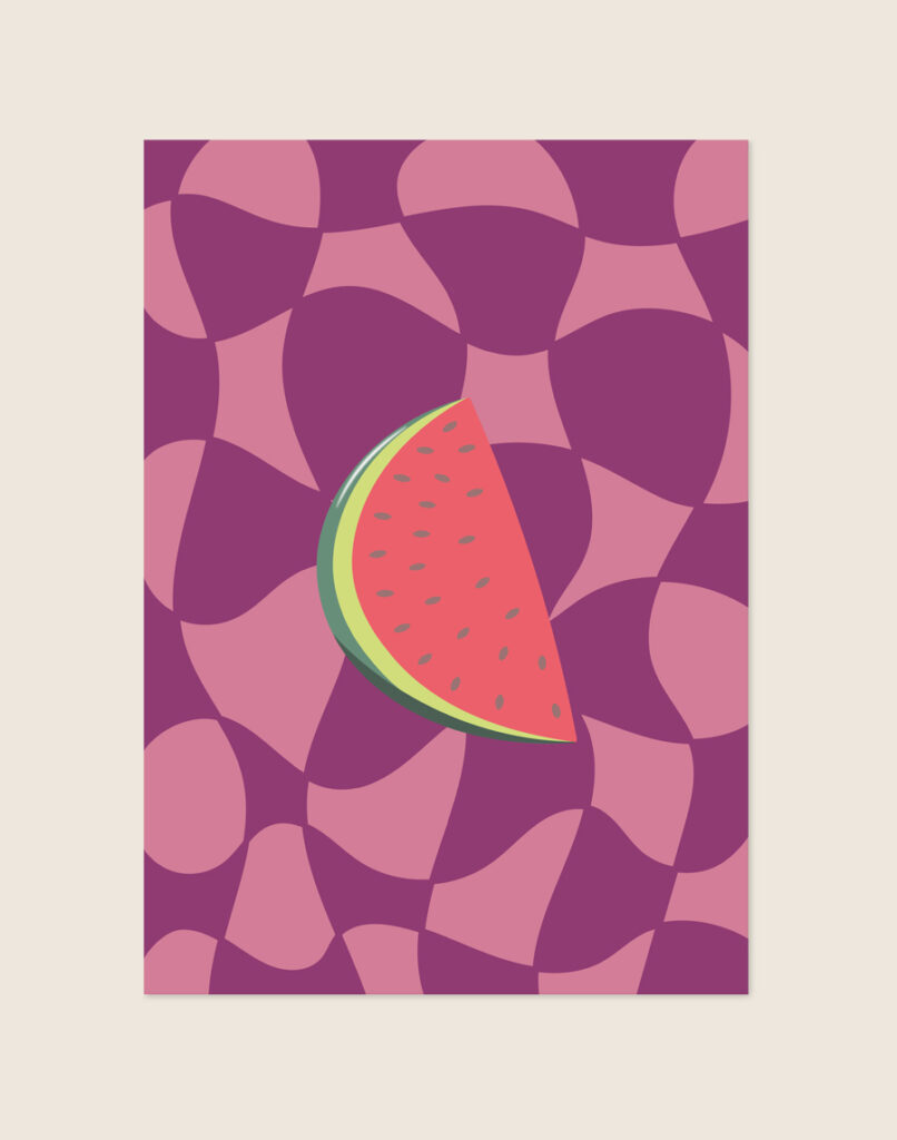 Artistieke poster van een sappige punt watermeloen in levendige rode en groene tinten, sfeervol opgehangen boven de eettafel in een modern interieur.