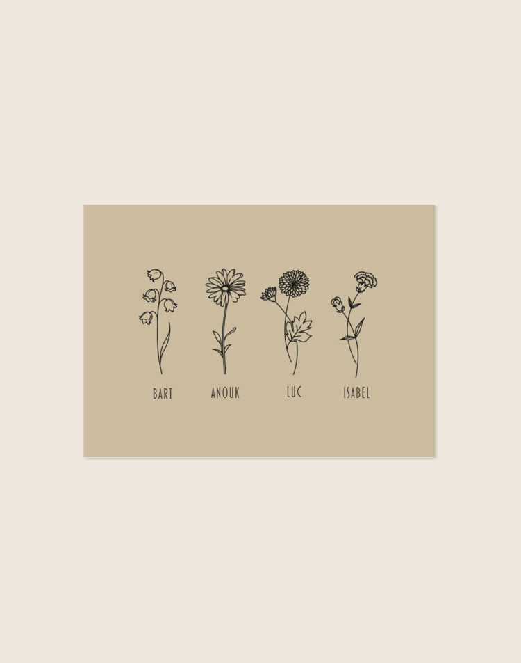 Een minimalistische, warme beige poster met daarop vier verfijnde line-art illustraties van verschillende bloemen op een rij. Onder elke bloem staat een naam, zoals Bart, Anouk, Luc en Isabel, in een strak, smal zwart lettertype geschreven.