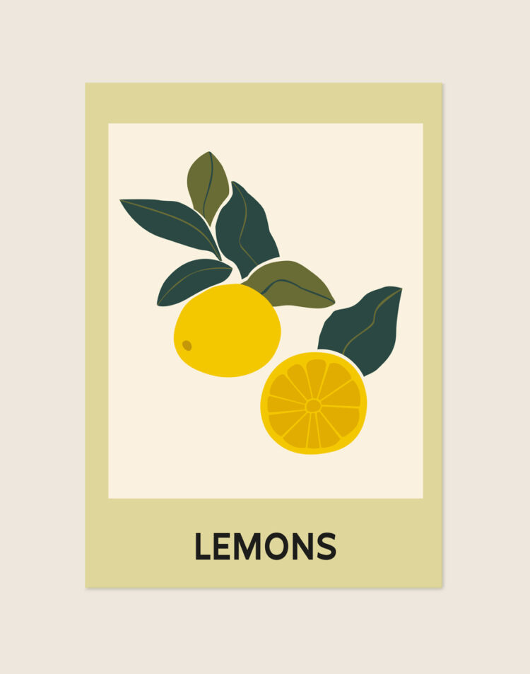 Stijlvolle artistieke poster met een afbeelding van frisse citroenen (Lemons), sfeervol opgehangen aan een neutrale muur in een lichte keuken.