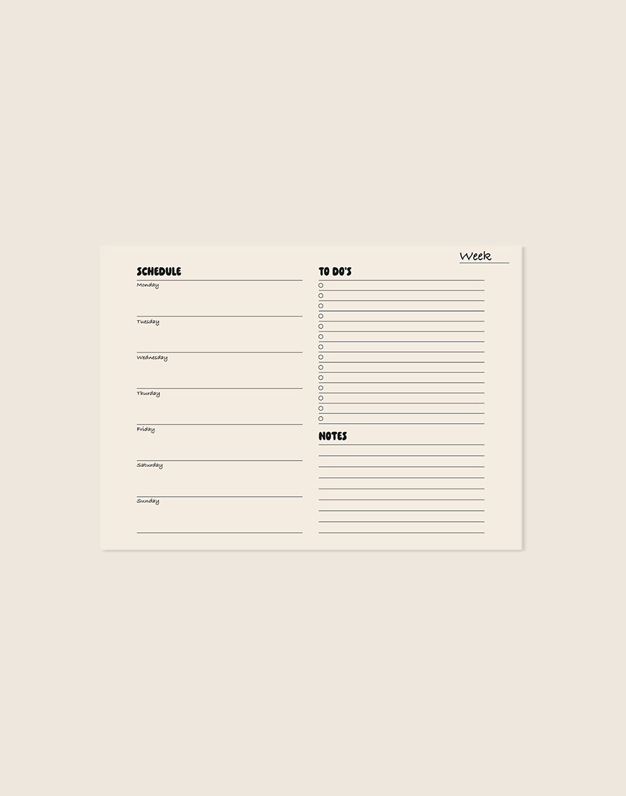 Een horizontale planner poster met een zachtbeige achtergrond. Links bevindt zich een weekindeling onder de kop 'SCHEDULE' voor maandag t/m zondag. Rechts staat bovenaan 'Week' met een streep, daaronder een lijst onder 'TO DO'S' met afvinkrondjes en daaronder een gedeelte onder 'NOTES' met horizontale schrijflijnen.
