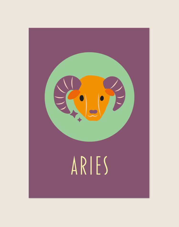 Een poster met een warme paarse achtergrond. In het midden staat een zachtgroene cirkel met daarin een grafische, oranje met paarse illustratie van een ram. Onderaan staat de tekst 'ARIES' in een dun, lichtgeel lettertype.