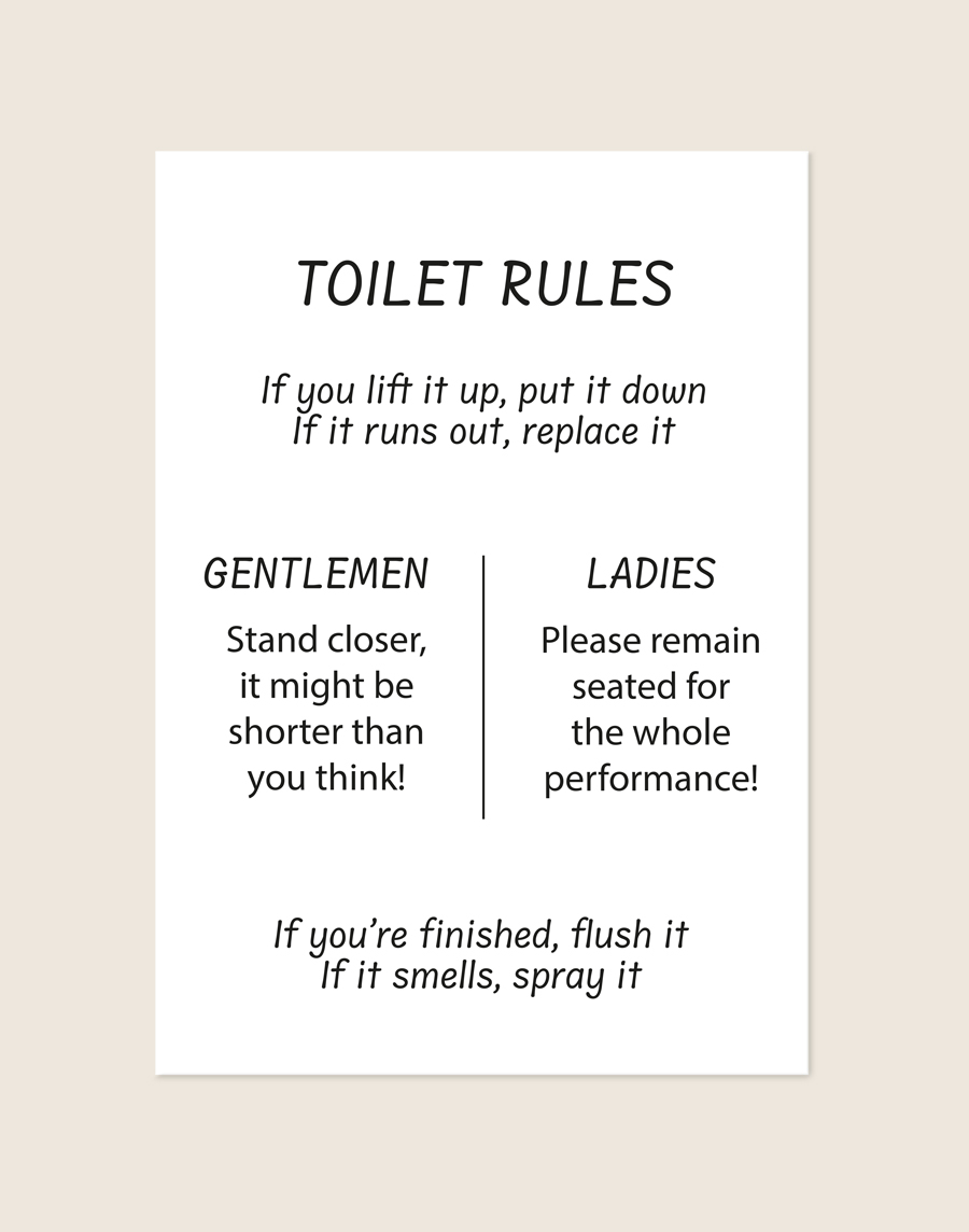 Minimalistische zwart-witte poster met de titel TOILET RULES en grappige regels voor heren en dames, sfeervol opgehangen aan een neutrale muur in een moderne toiletruimte.