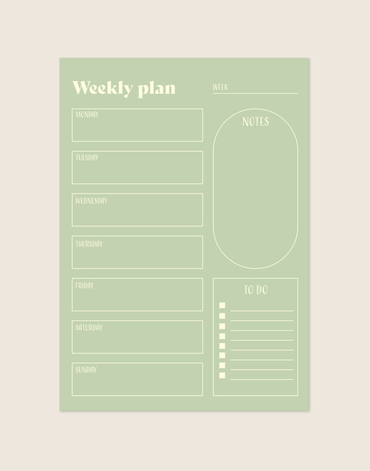 Een lichtgroene invulposter met in de hoek de crèmekleurige tekst 'Weekly plan'. De poster bevat rechthoekige vakken voor alle dagen van de week, een ovale ruimte voor 'NOTES' en een vak met afvinklijntjes voor 'TO DO'.